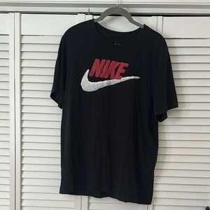 Nike Black and Red Short Sleeve Tee